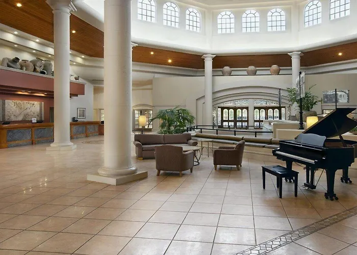 Embassy - North Hotel Phoenix