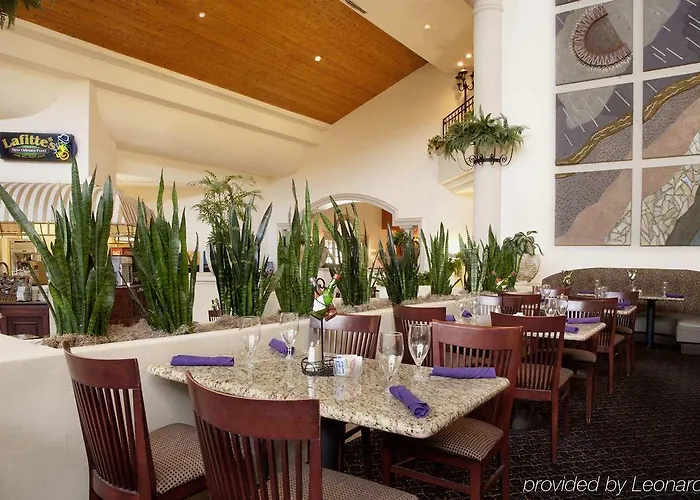 Embassy - North Hotel Phoenix