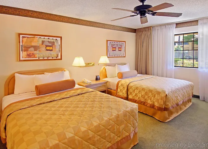 Embassy - North 3*