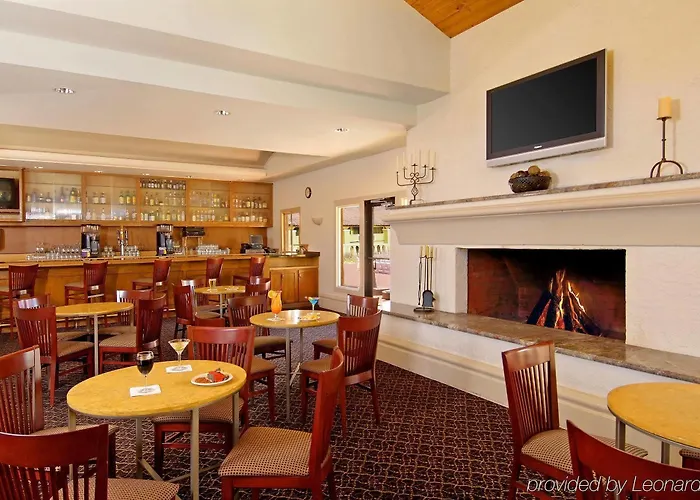 Embassy - North Hotel 3*